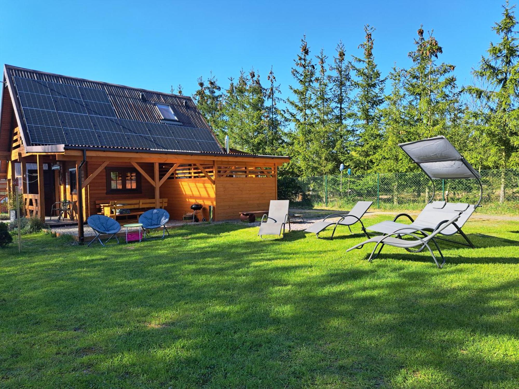Borowiackie Nad Brzegiem Jeziora Holiday home *