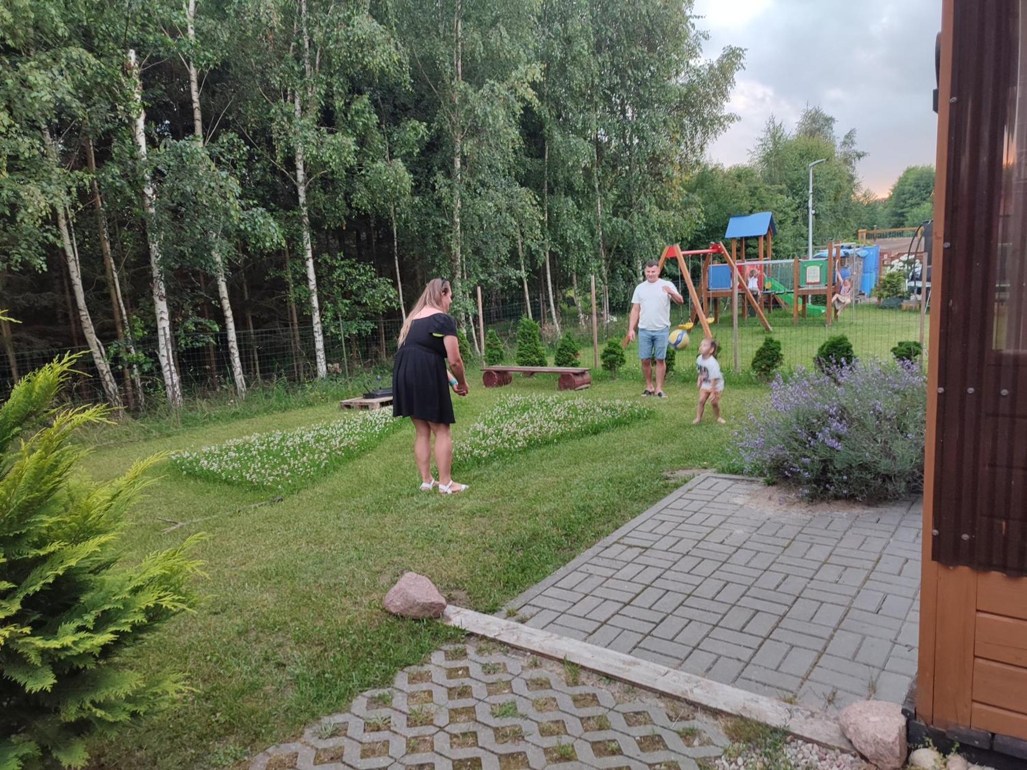 Borowiackie Nad Brzegiem Jeziora Holiday home *