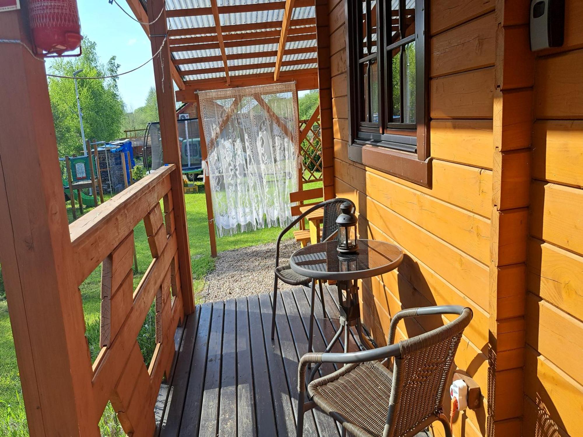 Borowiackie Nad Brzegiem Jeziora Ferienhaus