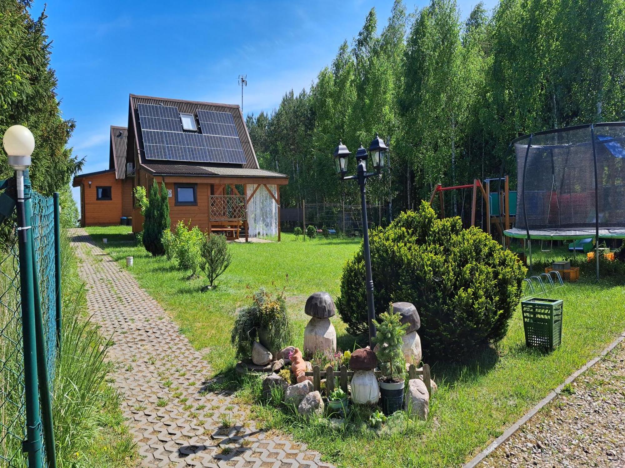 Borowiackie Nad Brzegiem Jeziora