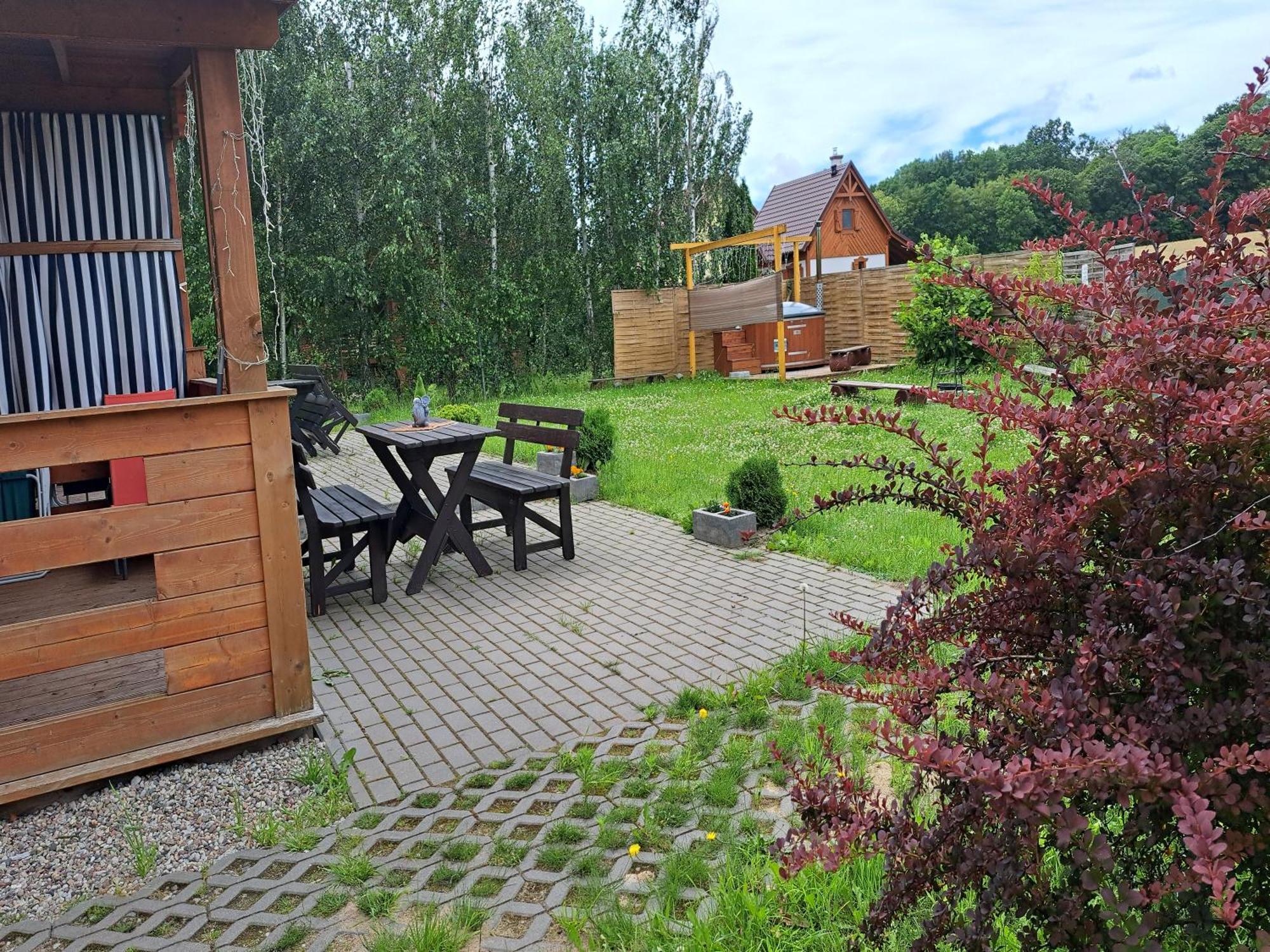 Borowiackie Nad Brzegiem Jeziora Holiday home *